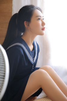 被女同性强行自慰出水